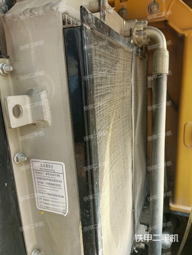散熱器室(大件艙室) 散熱器室(大件艙室)
