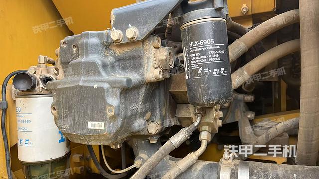 液壓泵斜45?右（大件艙室）