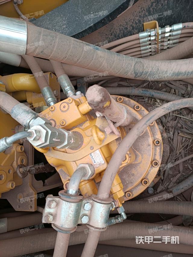 回轉(zhuǎn)馬達(dá)（上車部件）