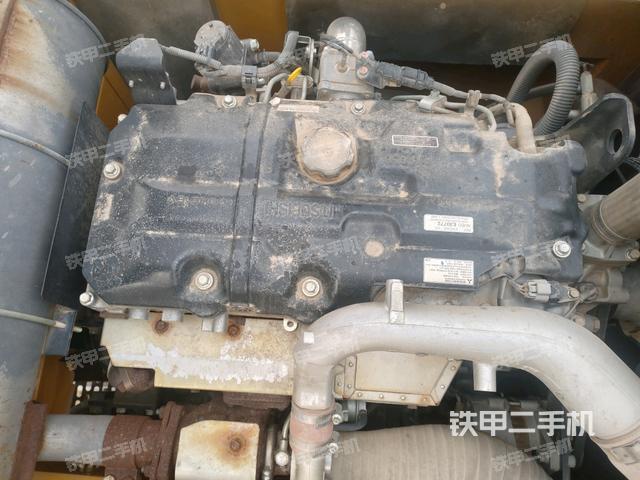 發(fā)動(dòng)機(jī)室（上車部件）