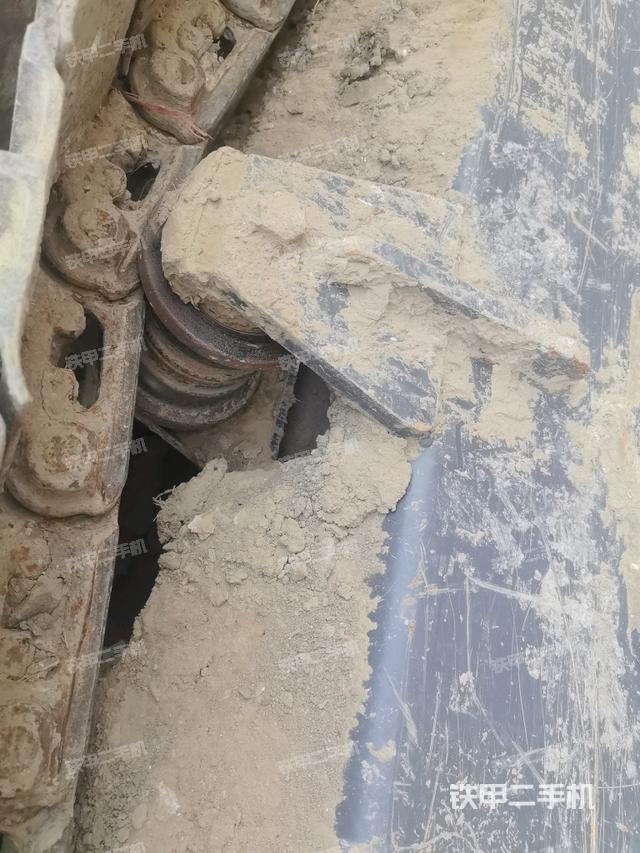 左托鏈輪和鏈筋（行走機(jī)構(gòu)）