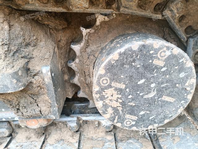 右導(dǎo)向輪（行走機(jī)構(gòu)）