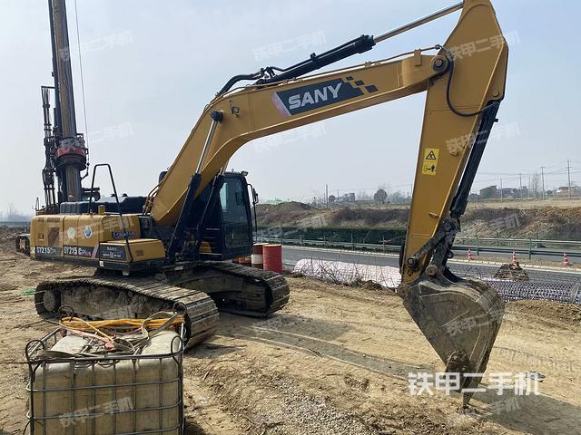 右前45(整機(jī)外觀) 右前45(整機(jī)外觀)