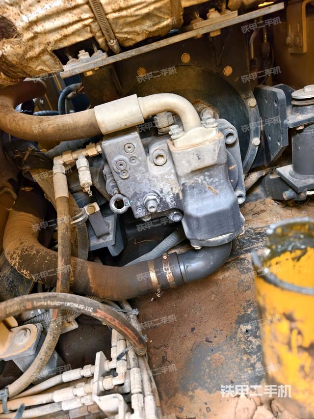 液壓泵室（大件艙室）