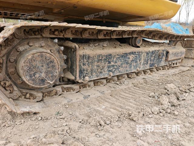 左驅(qū)動(dòng)輪（行走機(jī)構(gòu)）