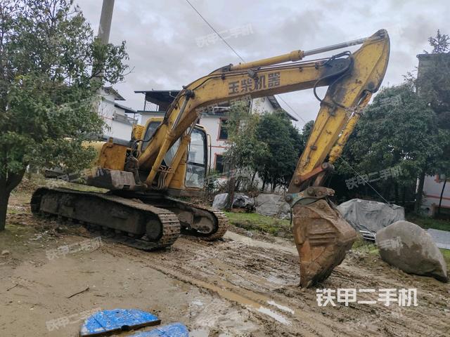 右后45(整機(jī)外觀) 右后45(整機(jī)外觀)