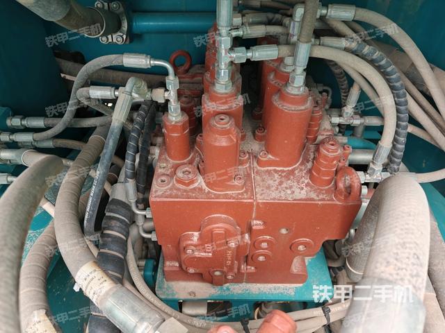 分配閥（上車部件）