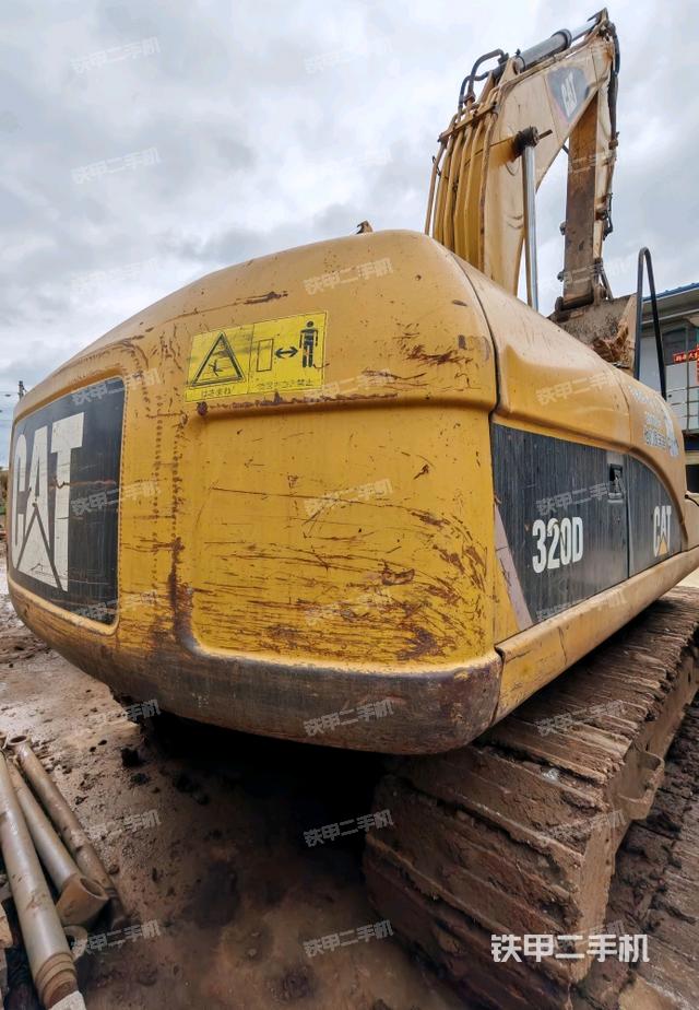 整機右后45°(整機外觀) 整機右后45°(整機外觀)