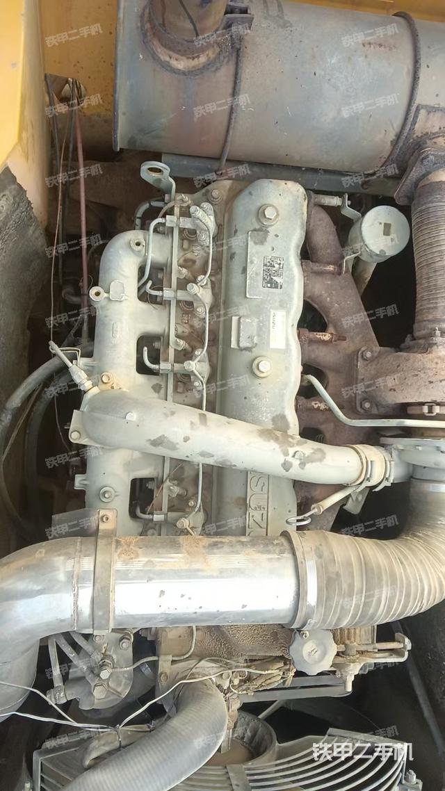 發(fā)動機整體俯視（整機外觀）