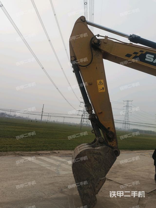 小臂整體左后（工作和回轉(zhuǎn)裝置）