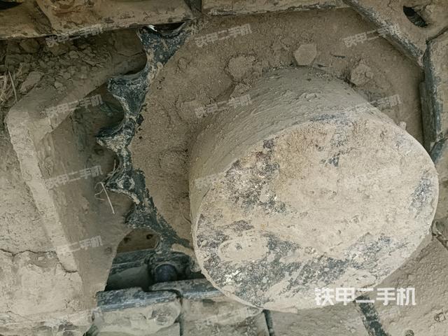 左驅(qū)動(dòng)輪(行走機(jī)構(gòu)) 左驅(qū)動(dòng)輪(行走機(jī)構(gòu))