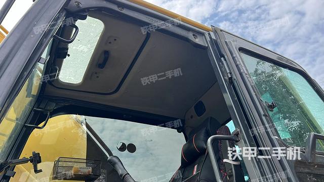 頂棚整體（駕駛室部分）