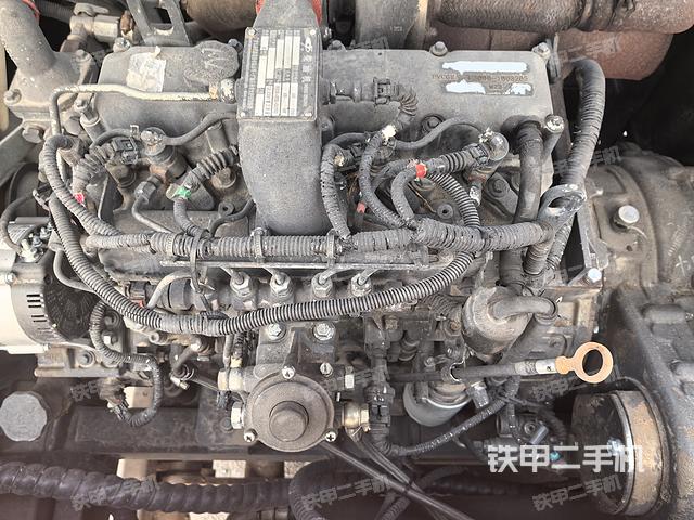 發(fā)動(dòng)機(jī)整體俯視（整機(jī)外觀）