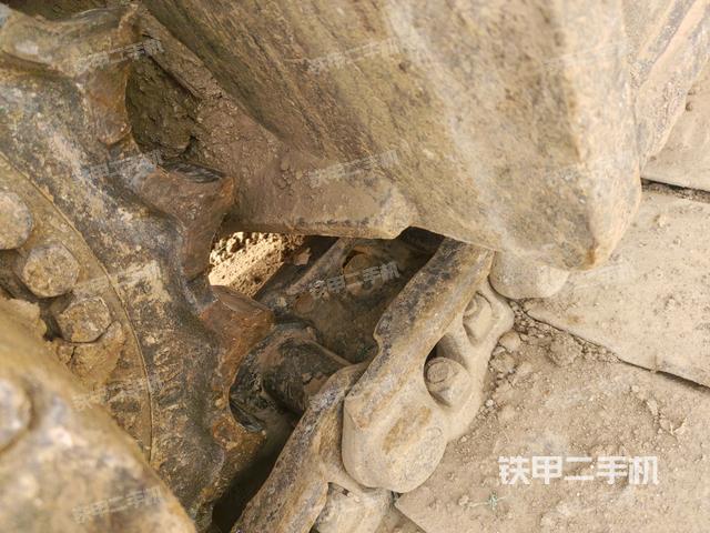 右驅(qū)動(dòng)輪(行走機(jī)構(gòu)) 右驅(qū)動(dòng)輪(行走機(jī)構(gòu))