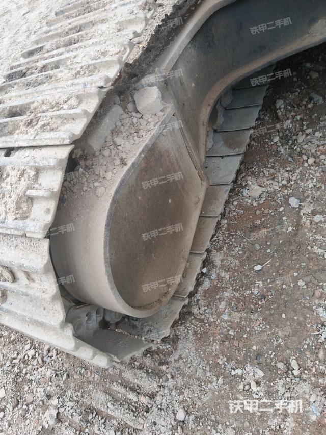 左側(cè)行走馬達(dá)蓋板（行走機(jī)構(gòu)）