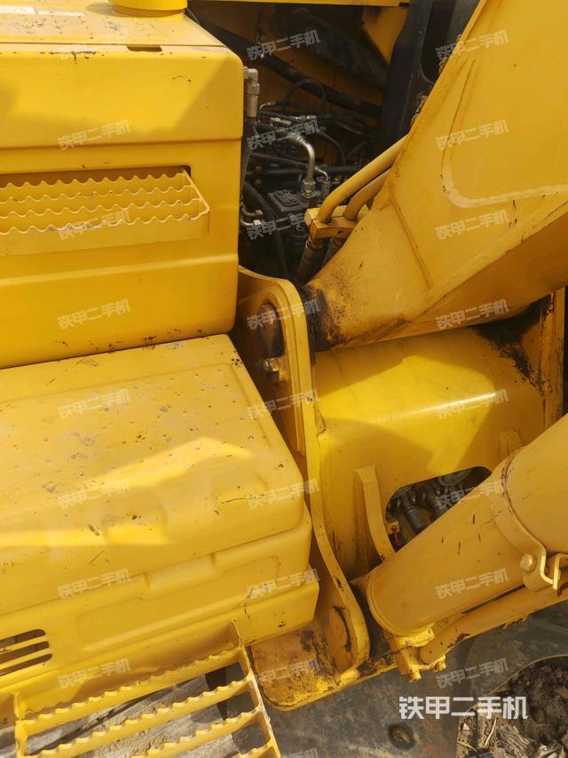 大臂根部?斜視（工作和回轉(zhuǎn)裝置）