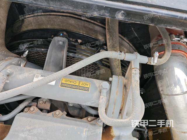 水箱+風(fēng)扇特寫(上車部件) 水箱+風(fēng)扇特寫(上車部件)