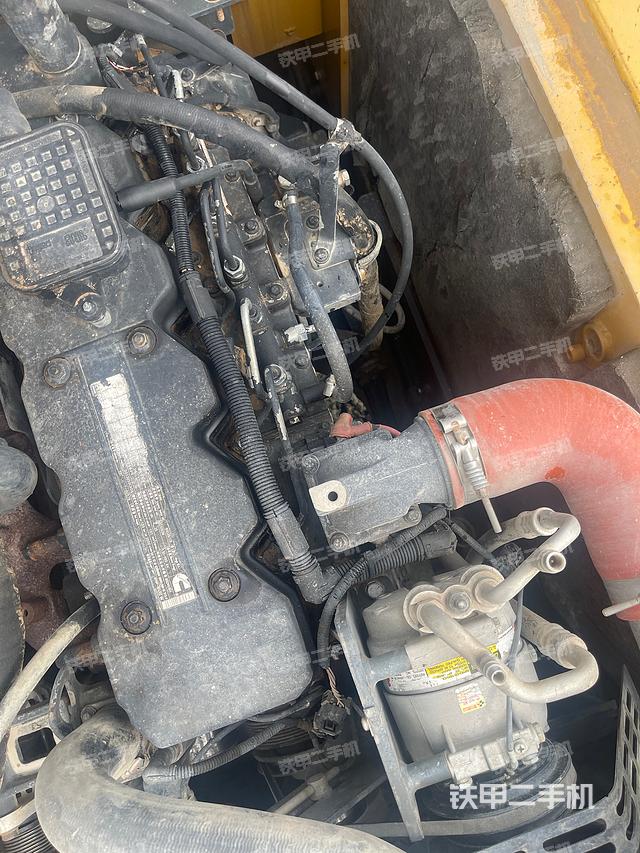 发动机整体俯视（整机外观）