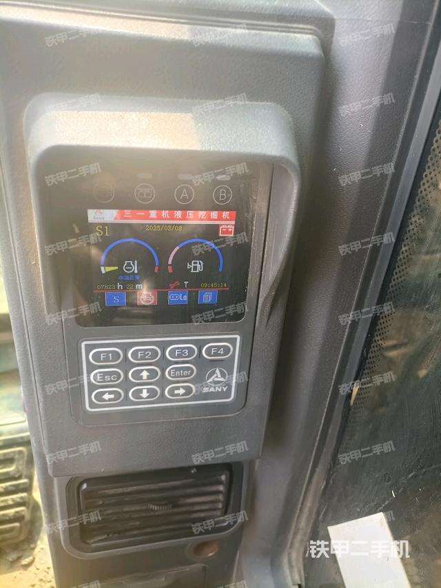 顯示屏?（駕駛室部分）