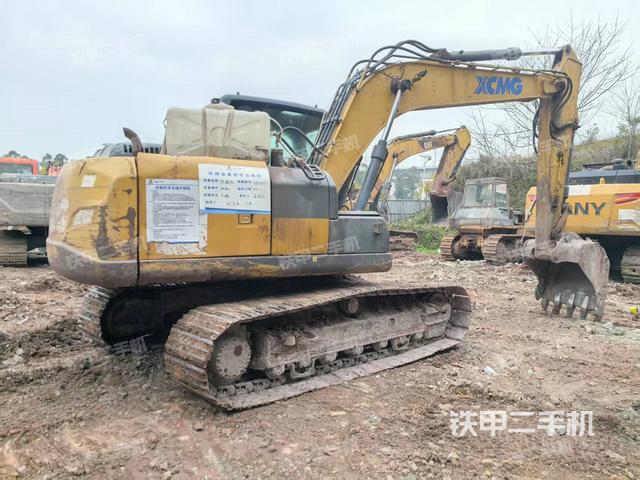 徐工XE150D挖掘机的设备实拍-第2张实拍照片