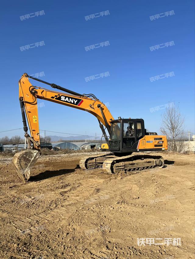 駕駛室頂部（整機(jī)外觀）