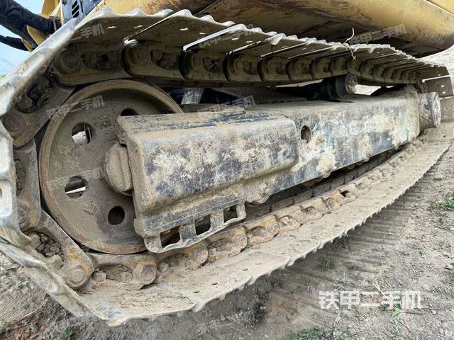 单侧履带整体（整机外观）