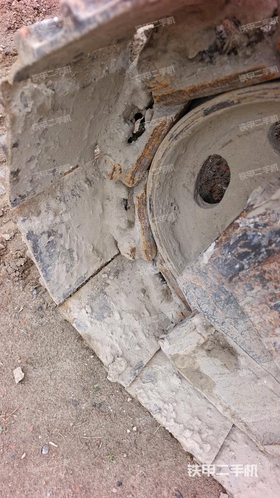 左導(dǎo)向輪（行走機構(gòu)）