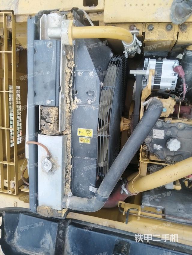 水箱+風(fēng)扇特寫（上車部件）