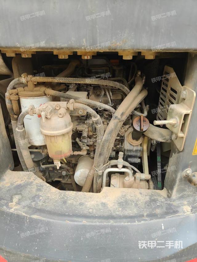 發(fā)動(dòng)機(jī)整體俯視（整機(jī)外觀）