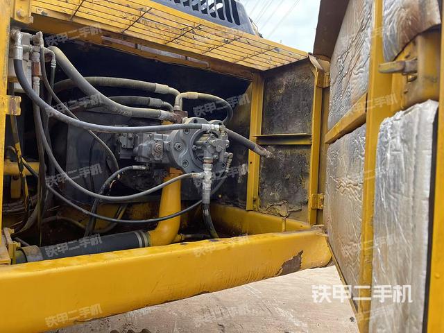 液壓泵室（大件艙室）