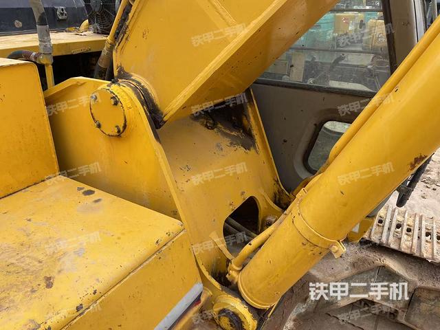 大臂根部?斜視（工作和回轉(zhuǎn)裝置）