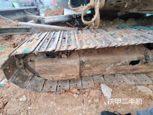 左驅(qū)動輪（行走機構）