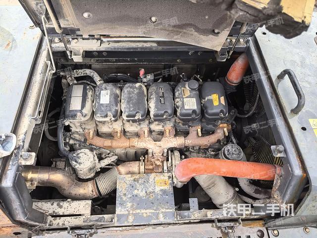 發(fā)動(dòng)機(jī)整體俯視（整機(jī)外觀）