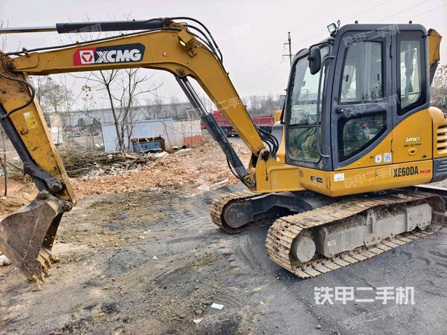 徐工XE60DA挖掘机