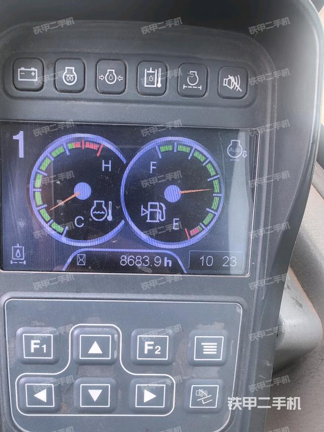 小時(shí)表（駕駛室部分）