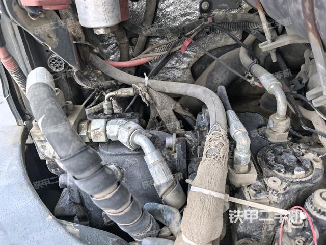 液壓泵室(大件艙室) 液壓泵室(大件艙室)