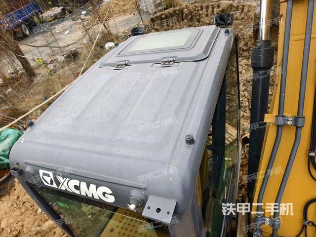 駕駛室頂部俯視(上車部件) 駕駛室頂部俯視(上車部件)