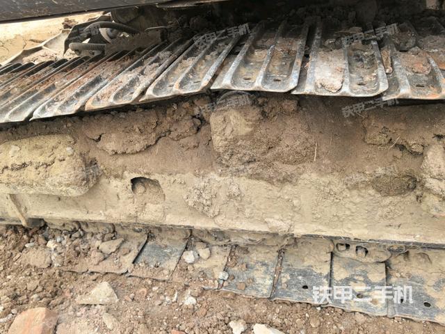 左側(cè)行走馬達(dá)蓋板（行走機(jī)構(gòu)）