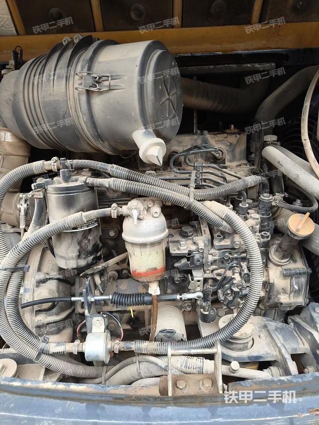 發(fā)動機(jī)整體俯視(整機(jī)外觀) 發(fā)動機(jī)整體俯視(整機(jī)外觀)