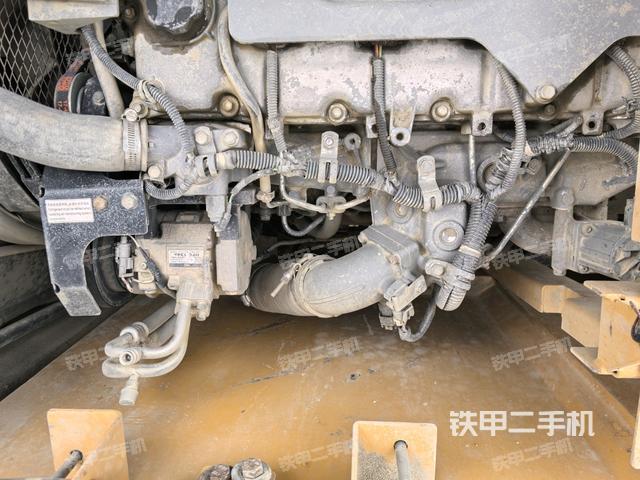 氣門室蓋螺絲特寫（上車部件）
