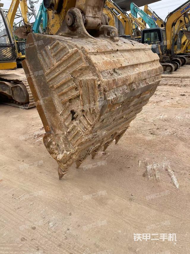 鏟斗45度（工作和回轉(zhuǎn)裝置）