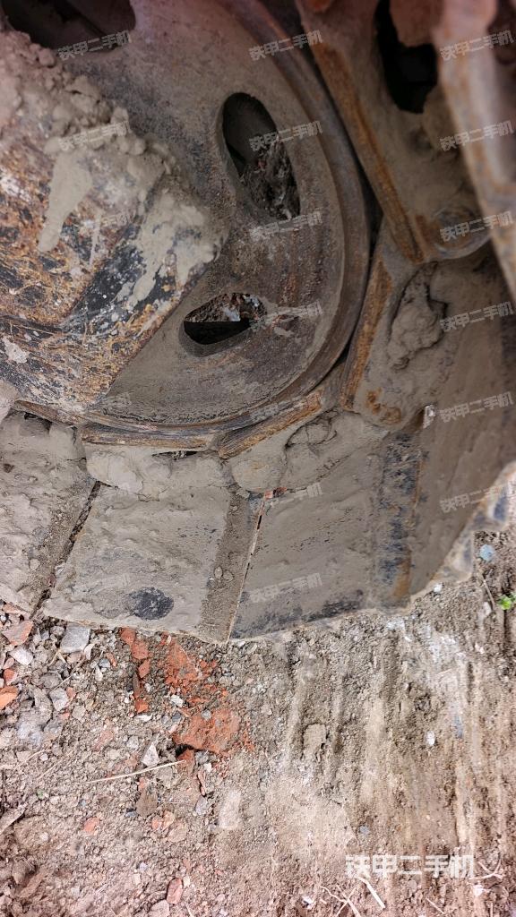 右導(dǎo)向輪（行走機構(gòu)）