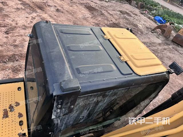 駕駛室頂部俯視(上車部件) 駕駛室頂部俯視(上車部件)