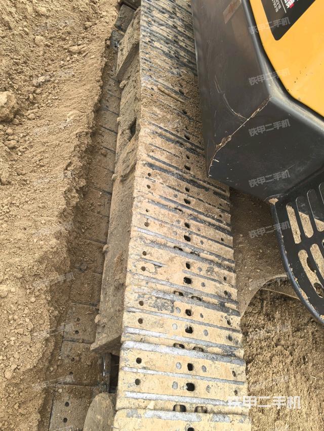 單側(cè)履帶整體（整機外觀）