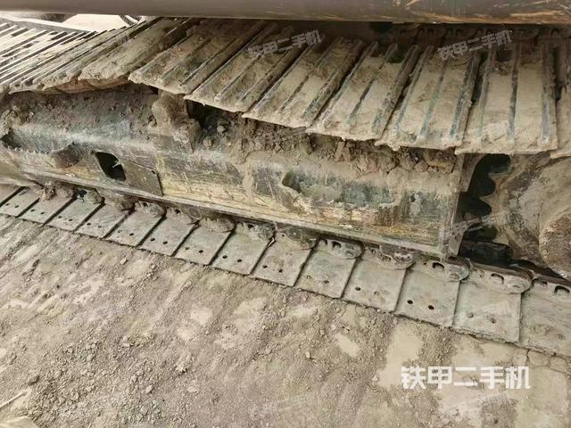 單側(cè)履帶整體（整機外觀）