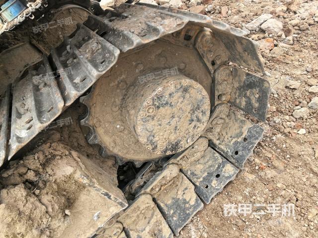 左導(dǎo)向輪（行走機(jī)構(gòu)）