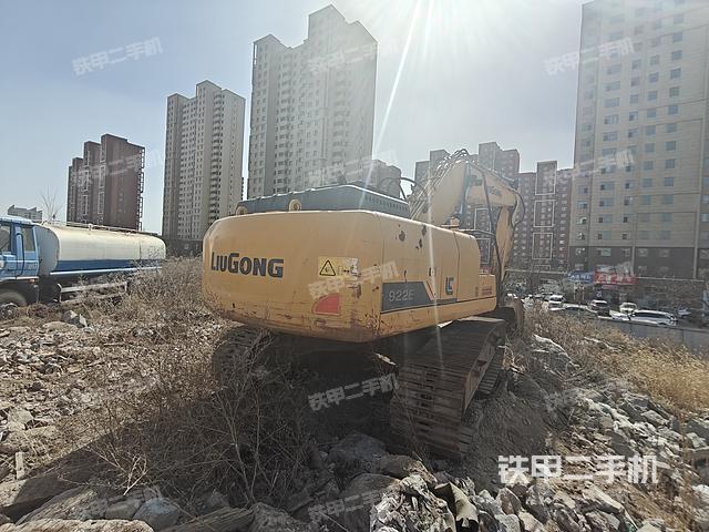 整機右后45°（整機外觀）