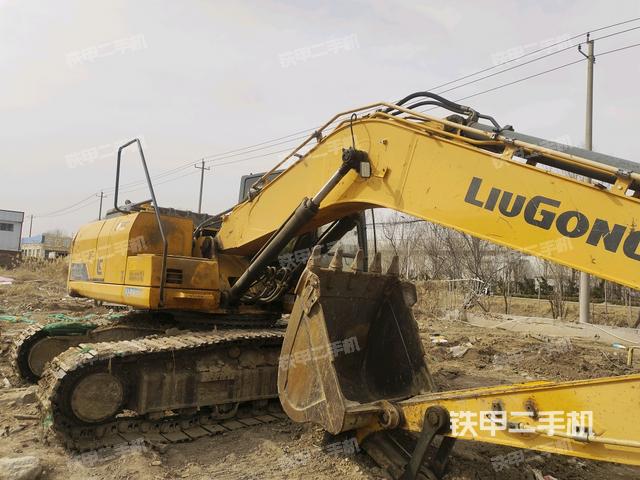 右前45(整機(jī)外觀) 右前45(整機(jī)外觀)