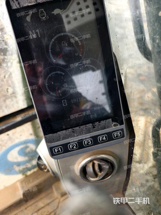 小時表(駕駛室部分) 小時表(駕駛室部分)