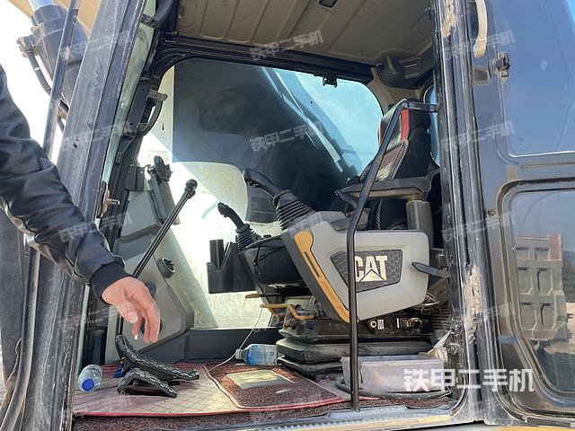 驾驶室整体（整机外观）